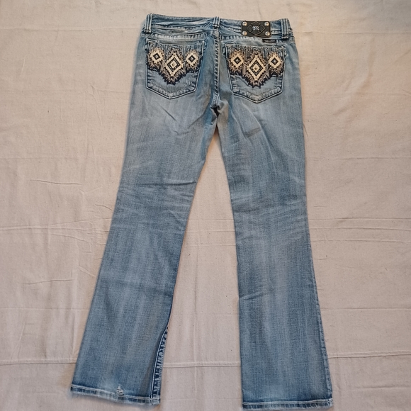 Miss Me Embellished Distressed Bootcut Jeans Women's Waist 31 Inseam 32 - Picture 10 of 15